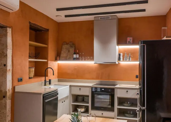 Full House Apartment Chania (Crete)